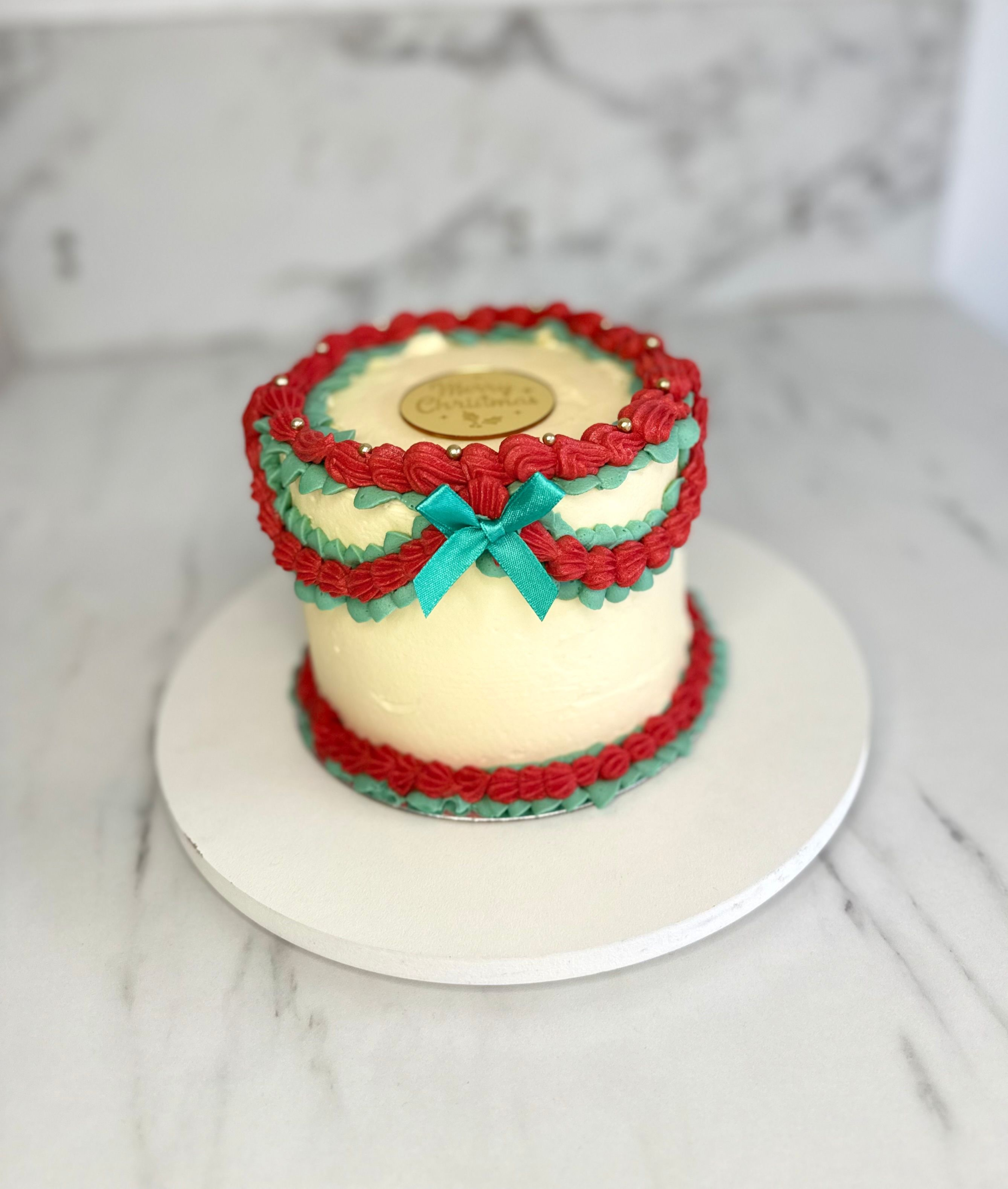 Vintage Christmas Wreath Bento Cake