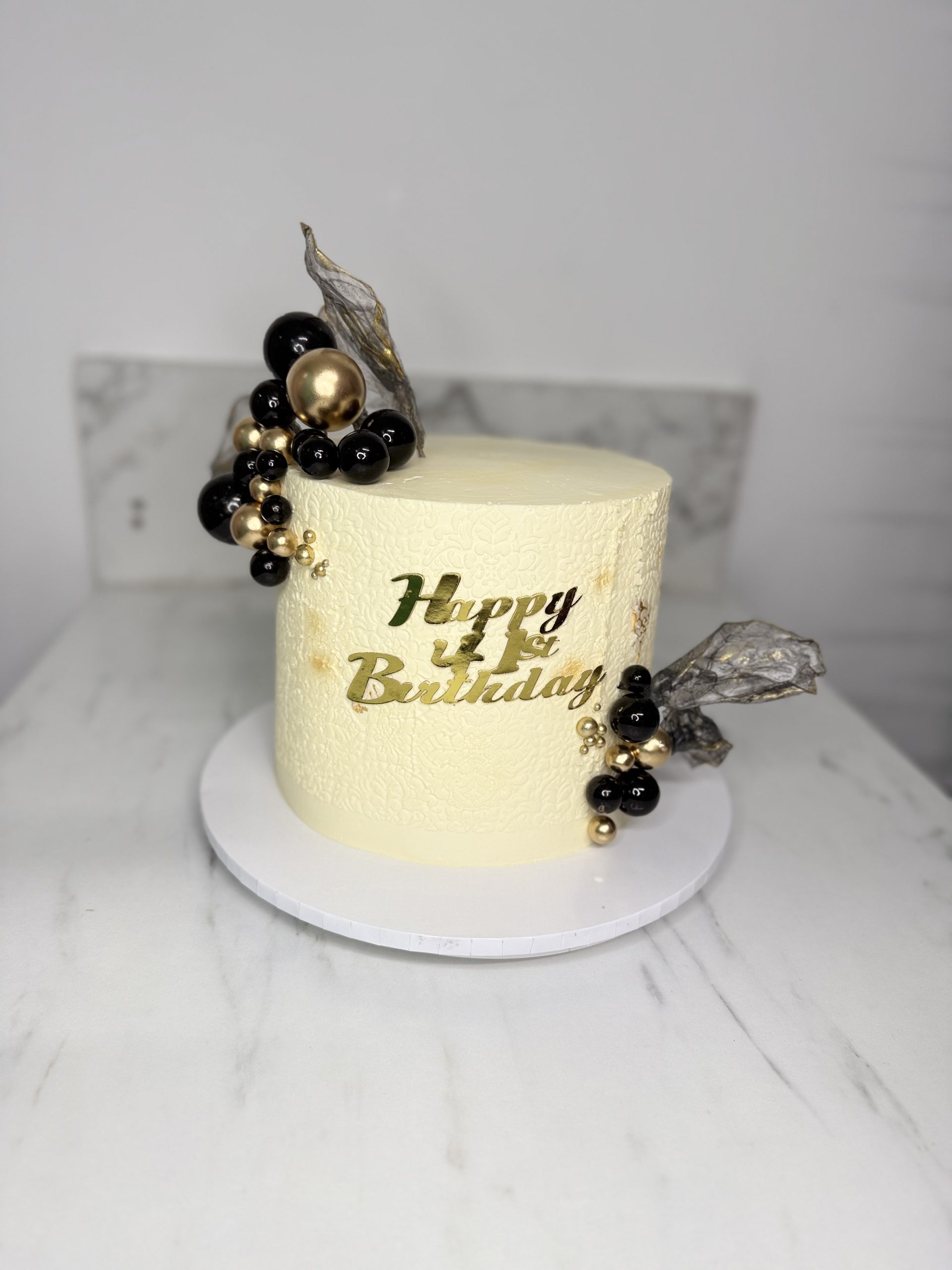 Elegant Gold & Black Luxe Birthday Cake - Image 2