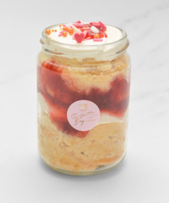 Classic Strawberry Shortcake Cake Jar